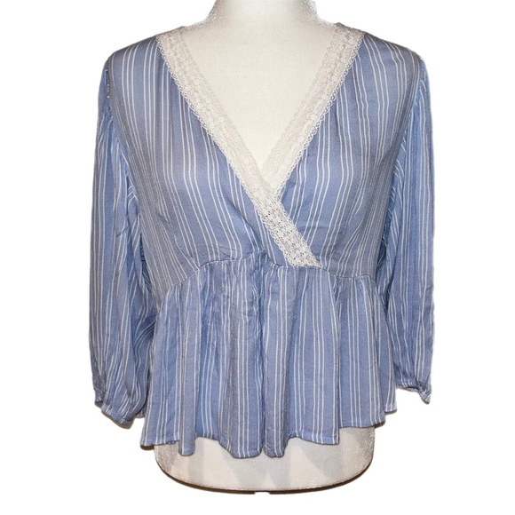 Hollister Boho Babydoll Striped Top -Medium - Picture 1 of 11